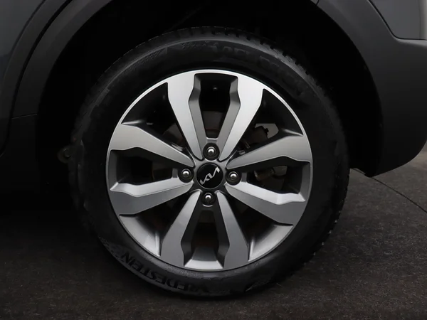 KIA Stonic (2023) — foto 7 van 23
