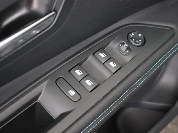 PEUGEOT 3008 (2024) — foto 19 van 27