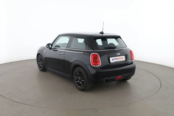 MINI Mini (2018) — foto 10 van 16