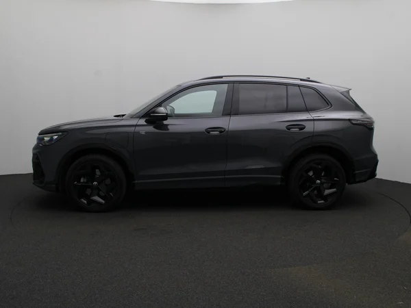 VOLKSWAGEN Tiguan eHybrid (PHEV) (2025) — foto 11 van 20