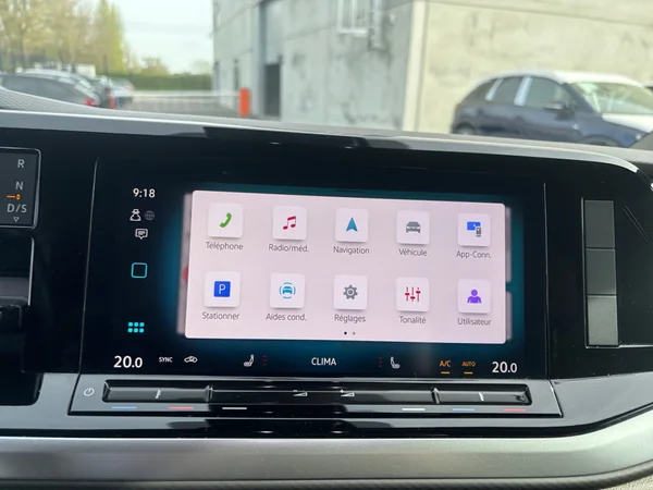 VOLKSWAGEN Multivan T7 Long (2025) — foto 7 van 22