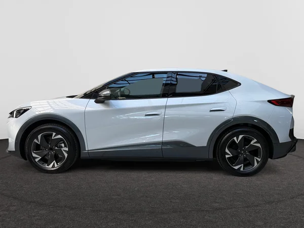 CUPRA Tavascan (2026) — foto 10 van 14