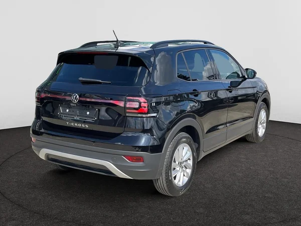 VOLKSWAGEN T-Cross (2024) — foto 12 van 21