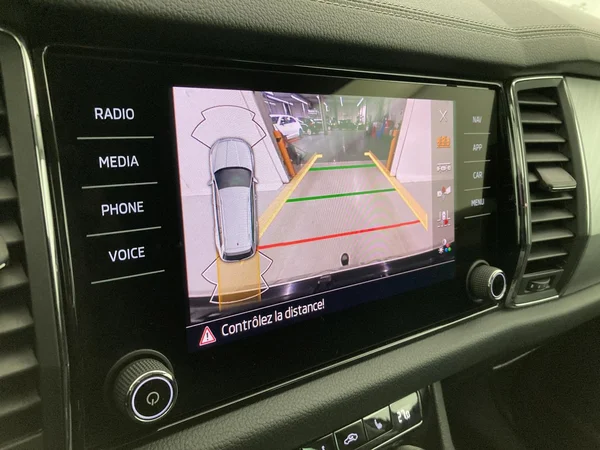 SKODA Kodiaq (2022) — foto 14 van 36