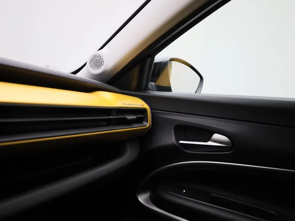 Jeep Avenger (2023) — foto 18 van 30