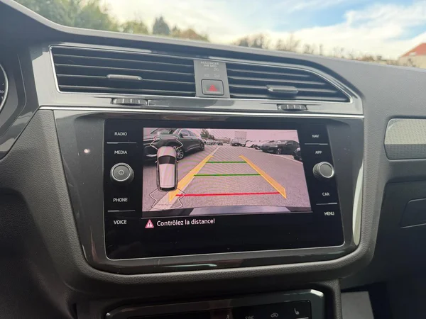 VOLKSWAGEN Tiguan Dsl (2022) — foto 5 van 21