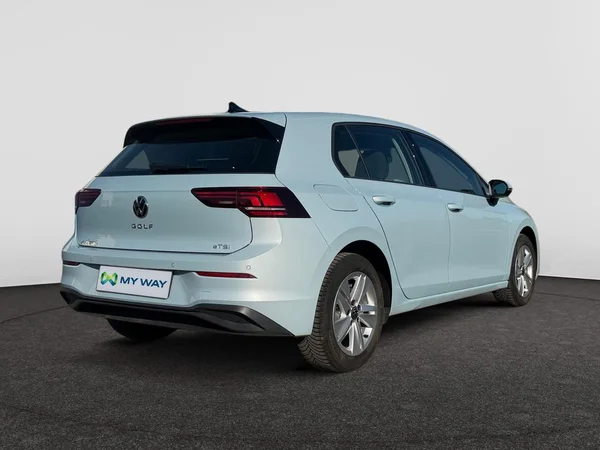 VOLKSWAGEN Golf VIII (2025) — foto 9 van 16
