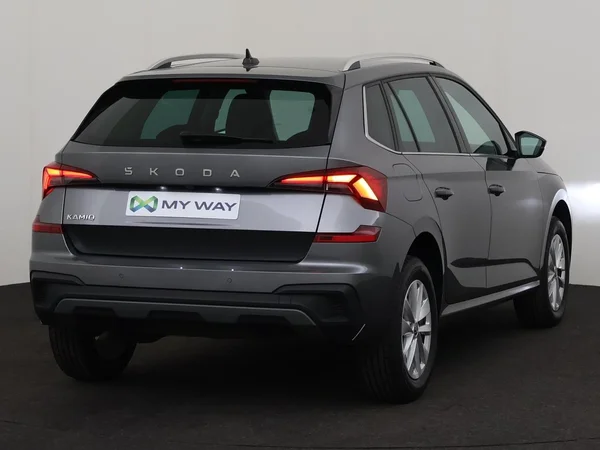 SKODA Kamiq (2025) — foto 9 van 18