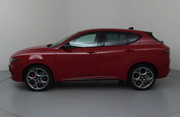 Alfa Romeo Tonale (2024) — foto 12 van 32