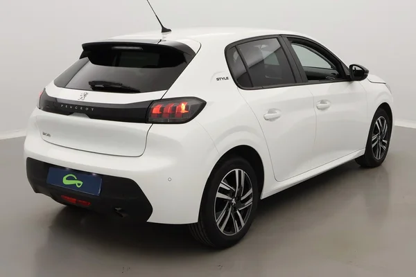 Peugeot 208 (2023) — foto 20 van 24