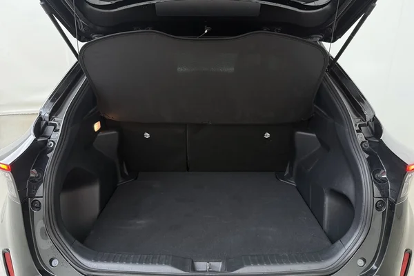 Toyota Yaris Cross Hybrid (HEV) (2025) — foto 14 van 18
