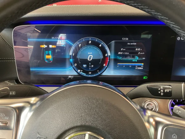 MERCEDES-BENZ CLS 350 (2019) — foto 3 van 22