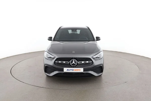 Mercedes-Benz GLA-Klasse (2021) — foto 15 van 16