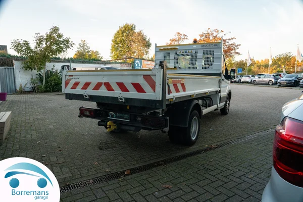Ford Transit-2T (2024) — foto 27 van 27