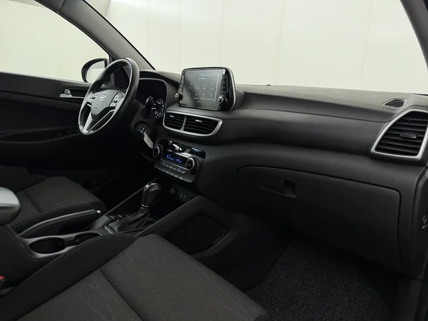 HYUNDAI Tucson (2019) — foto 3 van 26