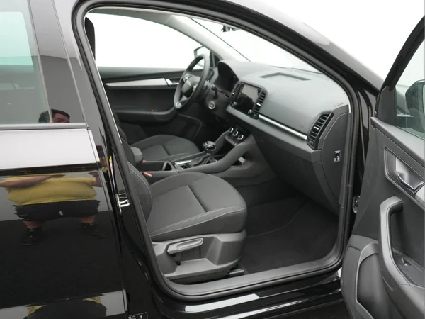 SKODA Karoq (2026) — foto 2 van 10