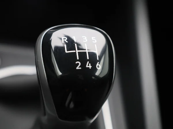 Volkswagen Golf (2021) — foto 13 van 36