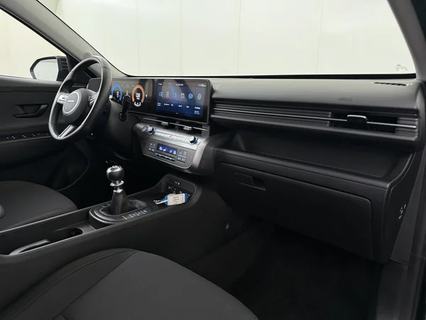HYUNDAI Kona (2025) — foto 3 van 27