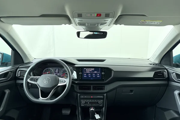 Volkswagen T-Cross (2021) — foto 23 van 23