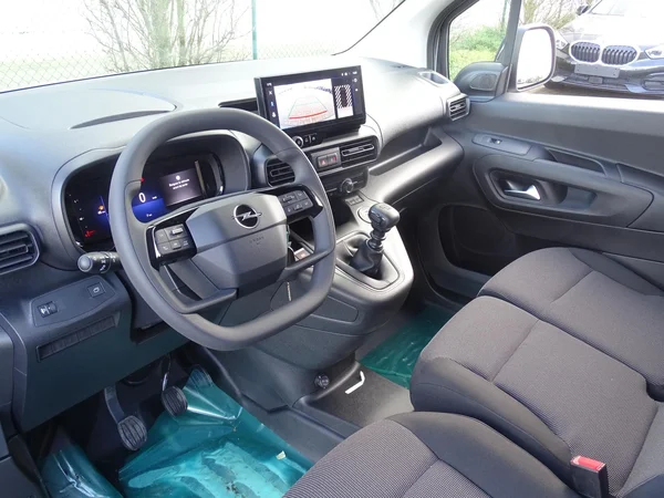 Opel Combo (2025) — foto 16 van 16