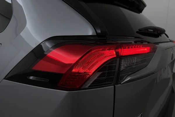 Toyota Rav4 Hybrid (HEV) (2021) — foto 11 van 29