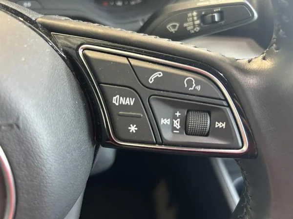 AUDI Q2 (2020) — foto 26 van 32