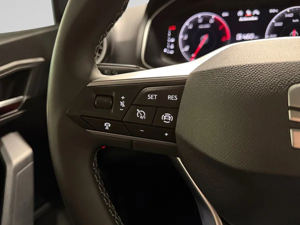 SEAT Arona (2025) — foto 2 van 15