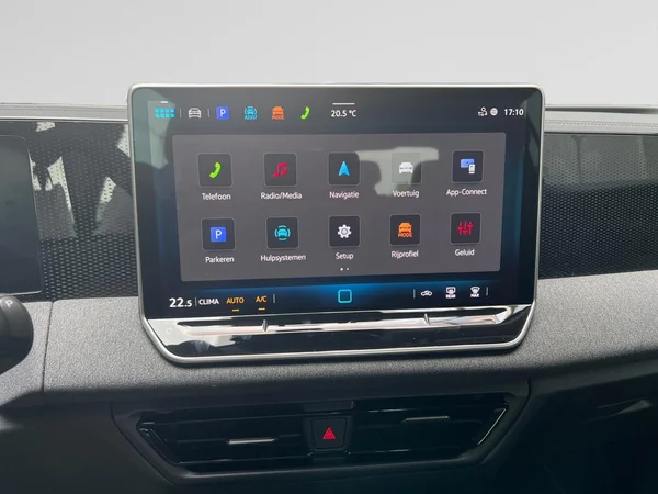 VOLKSWAGEN Tiguan (2026) — foto 15 van 16