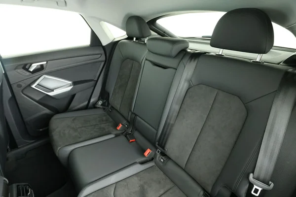 Audi Q3 (2020) — foto 5 van 16