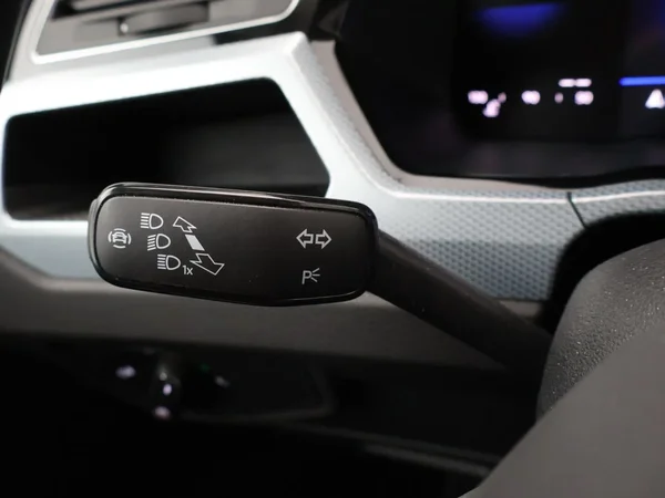 Volkswagen Touran (2025) — foto 2 van 31