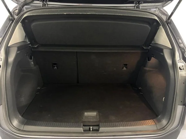 VOLKSWAGEN T-Cross (2022) — foto 6 van 27