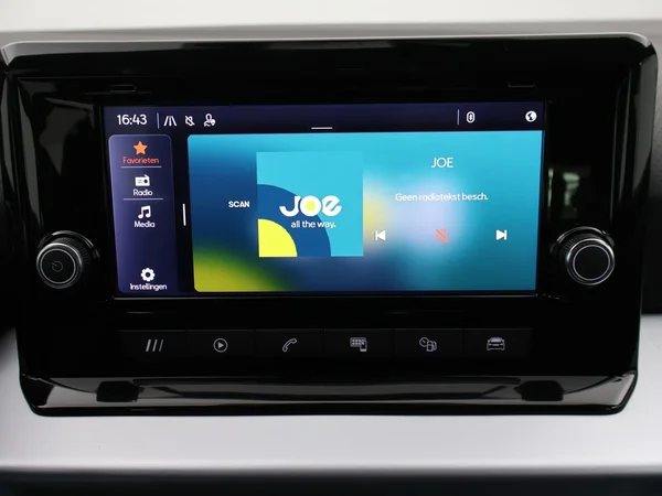 SEAT Arona (2024) — foto 13 van 24