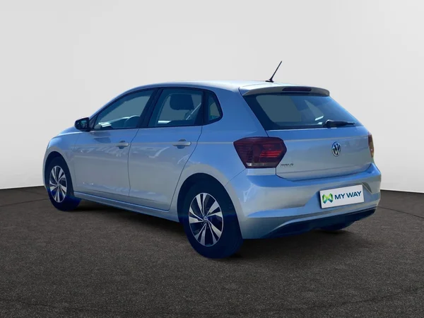VOLKSWAGEN Polo (2018) — foto 11 van 17