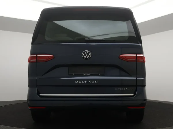 Volkswagen Multivan (2025) — foto 24 van 29