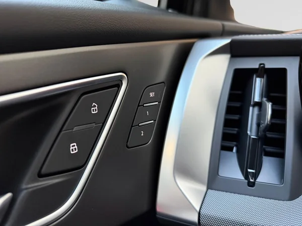 AUDI Q4 Sportback e-tron (2026) — foto 15 van 21
