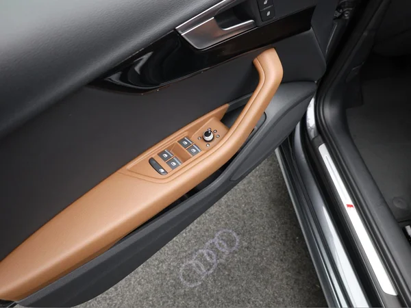 AUDI A4 Avant (2021) — foto 6 van 22