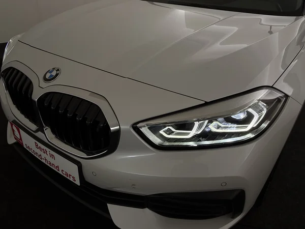 BMW 116 (2024) — foto 21 van 28