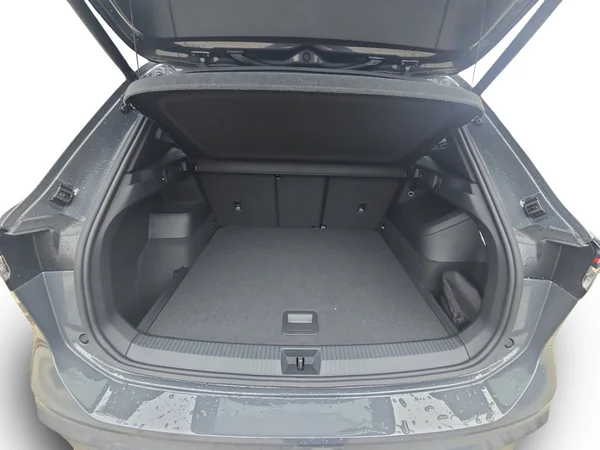 VOLKSWAGEN Tiguan (2025) — foto 16 van 24