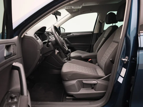 Volkswagen Tiguan (2022) — foto 5 van 39