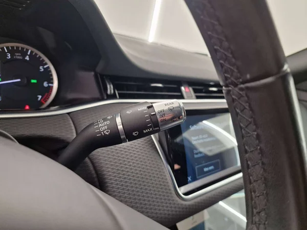 Land Rover Range Rover Evoque (2021) — foto 7 van 17