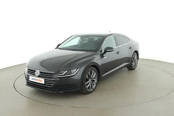 Volkswagen Arteon 9d3bdd79-daee-43a4-bcfc-ad117630dfb0