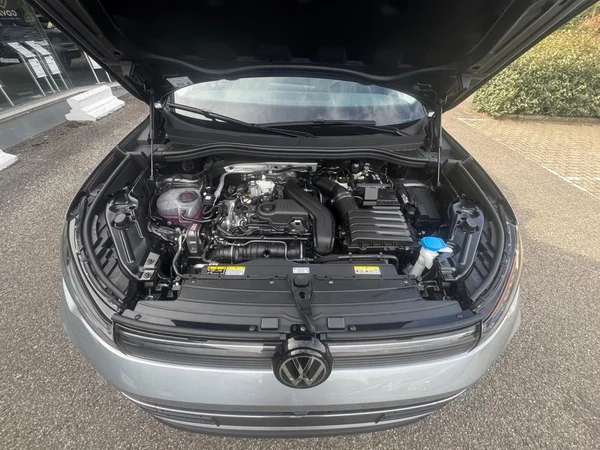 VOLKSWAGEN Tiguan (2026) — foto 4 van 22