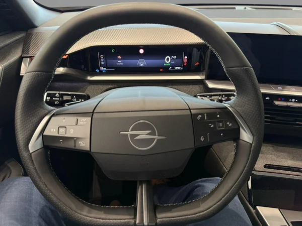 Opel Grandland (2025) — foto 3 van 16