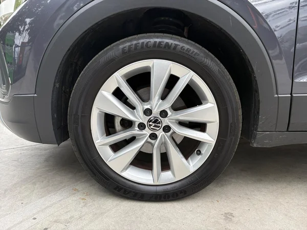VOLKSWAGEN T-Cross (2024) — foto 16 van 24