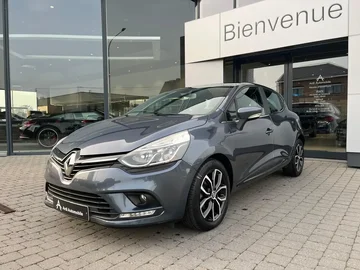 Renault Clio 9b1f0617-6bcd-45c7-a348-69dda7ca2176