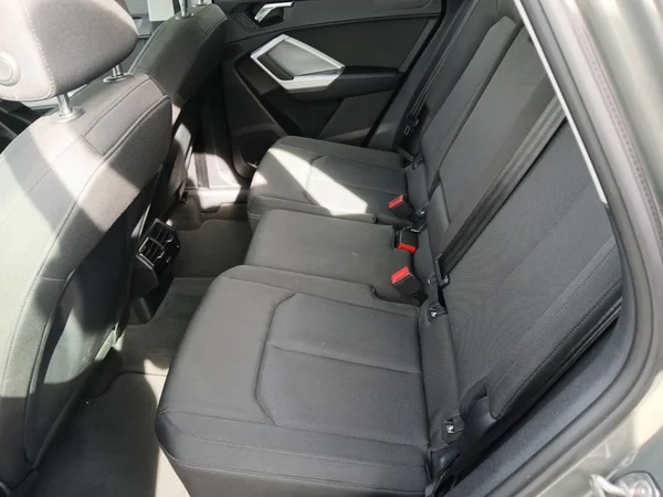 AUDI Q3 (2021) — foto 5 van 18