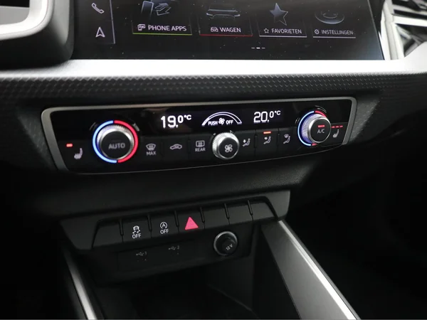 AUDI A1 Sportback (2025) — foto 8 van 18
