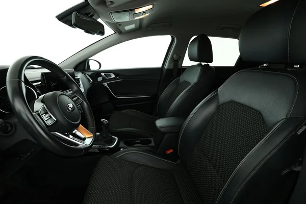 Kia cee'd (2021) — foto 16 van 16