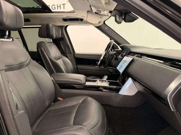 Land Rover Range Rover (2024) — foto 2 van 25