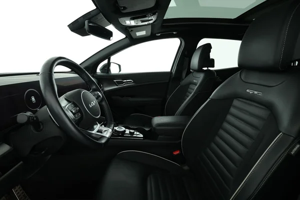 Kia Sportage (2023) — foto 16 van 16